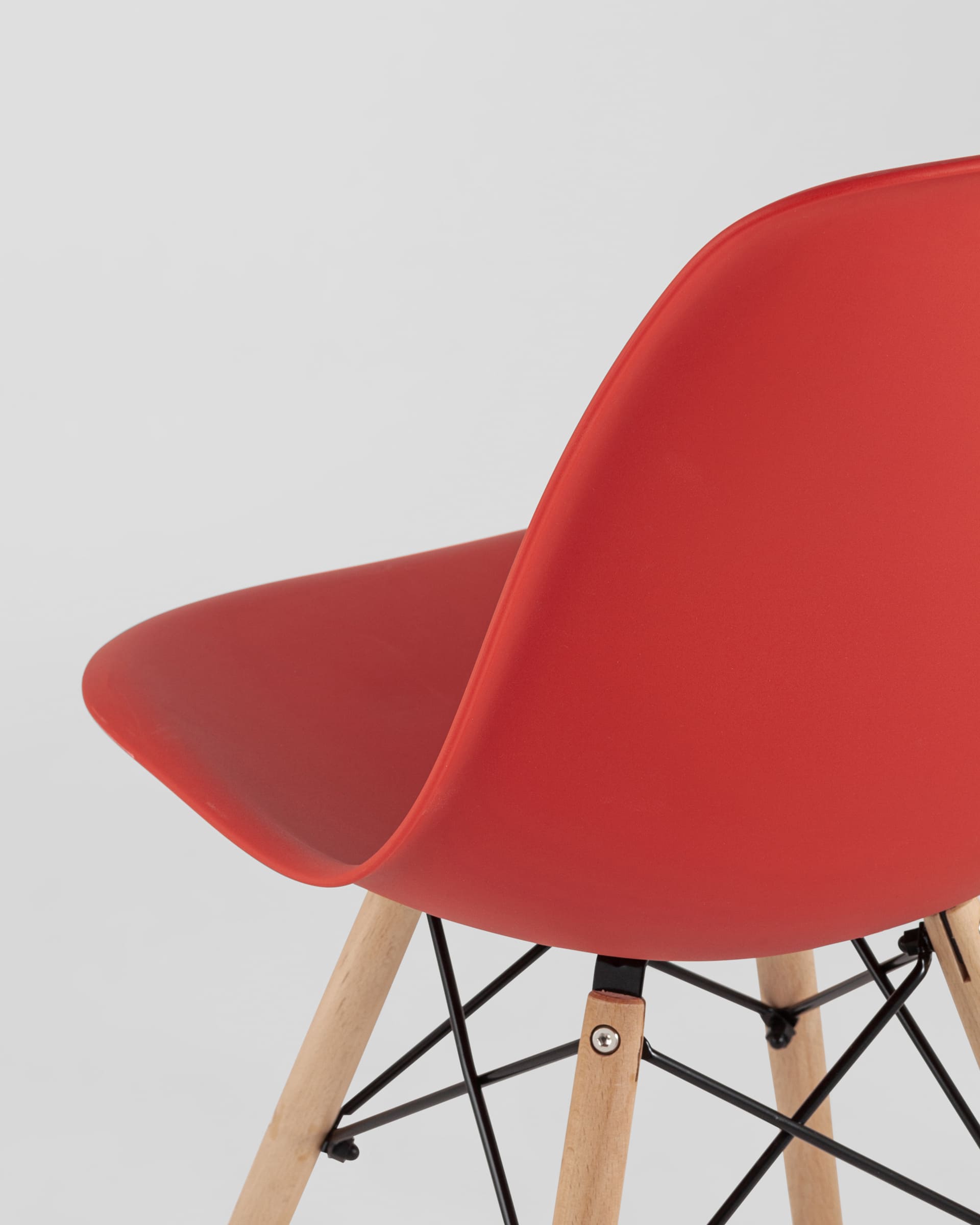 Стул Eames Style DSW красный