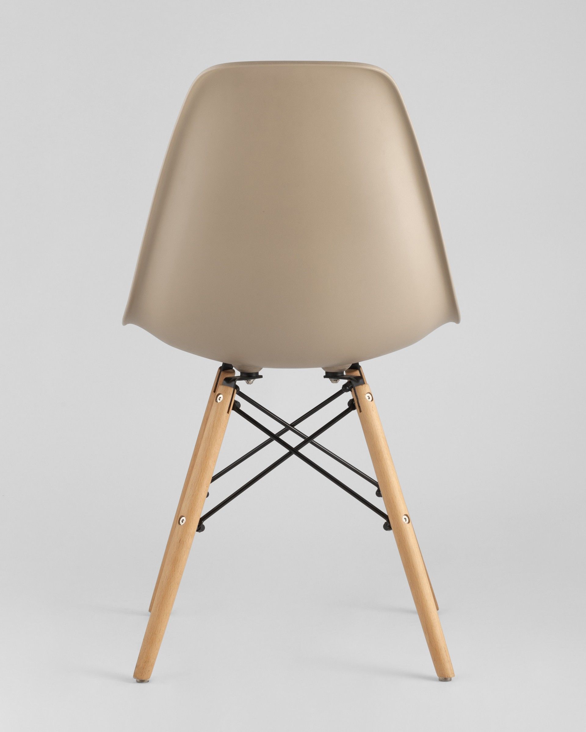 Стул Eames DSW бежевый